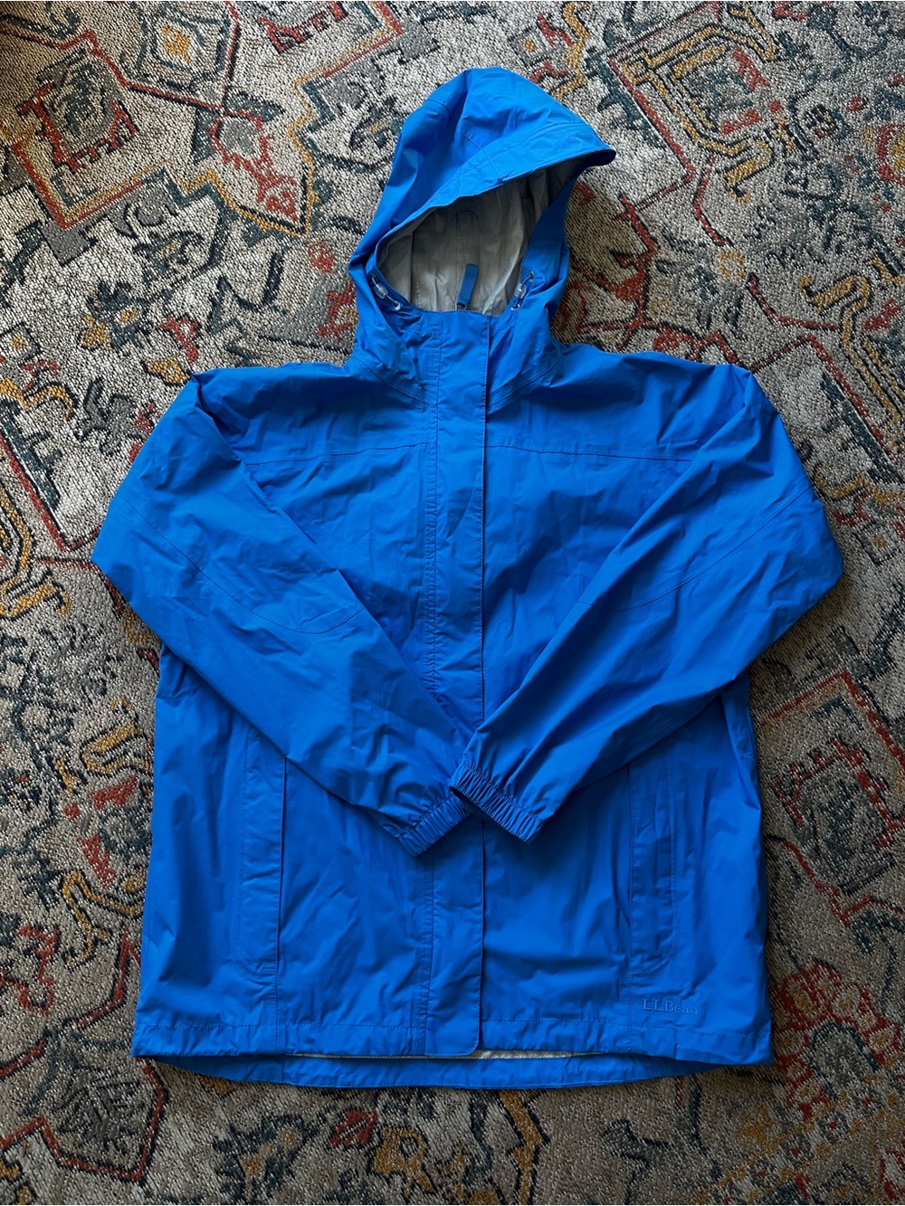 L.L. Bean Women’s Hooded Rain Jacket in Bright Blue Size L